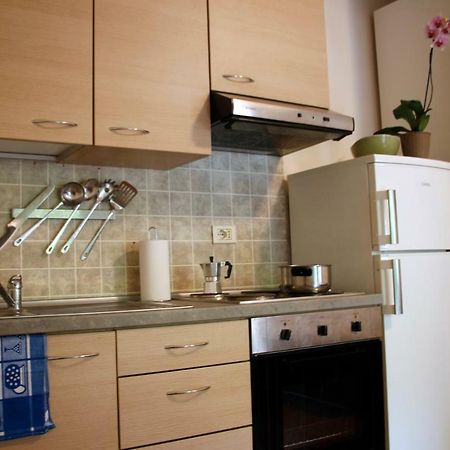 Basement Turati 3 -Consulates District Apartment Milano Ngoại thất bức ảnh