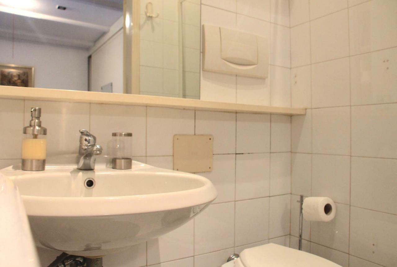 Basement Turati 3 -Consulates District Apartment Milano Ngoại thất bức ảnh